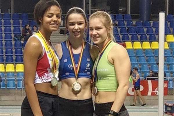 Lore Vl en Belg brons op indoor kampioenschap meerkamp